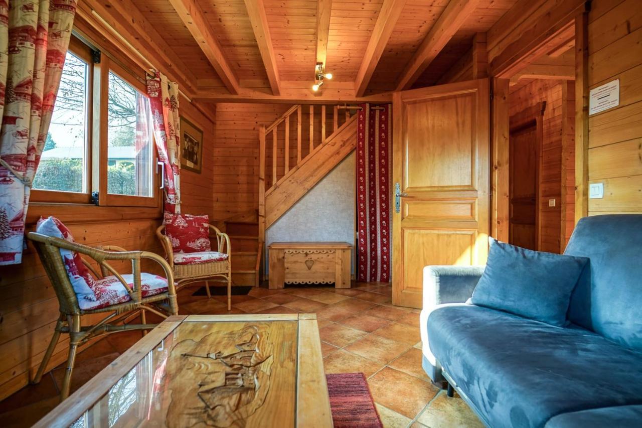 Le Chalet Bonheur Lathuile Luaran gambar